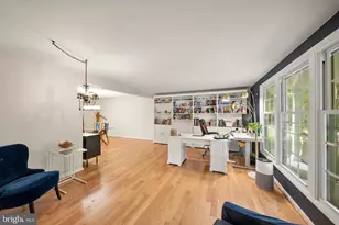 2655 Petersborough St, Herndon, VA 20171 - Photo 17