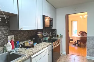 527 Florida Ave, Herndon, VA 20170 - Photo 9