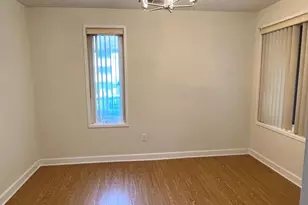 527 Florida Ave, Herndon, VA 20170 - Photo 9