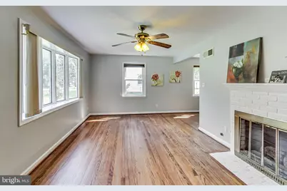 6641 Barrett Road, Falls Church, VA 22042 - Photo 3