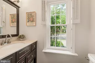 9125 Galbreth Ct, Springfield, VA 22153 - Photo 13