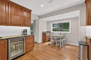 1933 Relda Ct, Falls Church, VA 22043 - Photo 7
