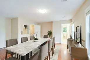 6110 Franconia Station Ln, Alexandria, VA 22310 - Photo 19
