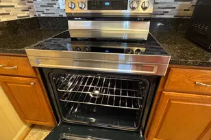 8610 Beekman Pl, Alexandria, VA 22309 - Photo 11