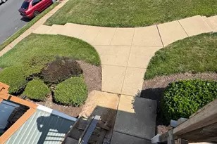 8610 Beekman Pl, Alexandria, VA 22309 - Photo 23