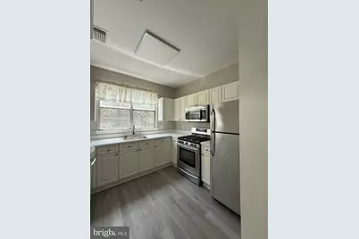 2203 Westcourt Lane #304, Herndon, VA 20170 - Photo 7