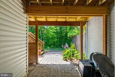 6090 Joust Lane, Alexandria, VA 22315 - Photo 3