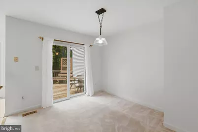6090 Joust Lane, Alexandria, VA 22315 - Photo 15