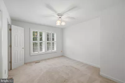6090 Joust Lane, Alexandria, VA 22315 - Photo 17