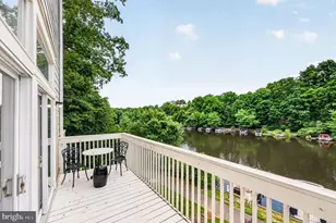 11103 Lake Chapel Ln, Reston, VA 20191 - Photo 3