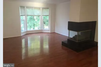 6565 Kelsey Point Circle, Alexandria, VA 22315 - Photo 3