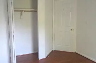 6565 Kelsey Point Cir, Alexandria, VA 22315 - Photo 11
