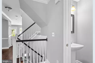 7439 Heatherfield Lane, Alexandria, VA 22315 - Photo 11