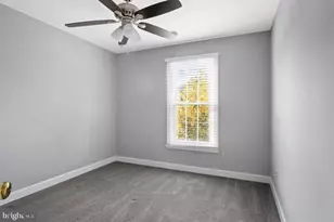 7439 Heatherfield Ln, Alexandria, VA 22315 - Photo 21