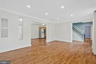 1107 Treeside Ln, Herndon, VA 20170 - Photo 7