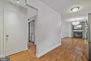 1107 Treeside Ln, Herndon, VA 20170 - Photo 11