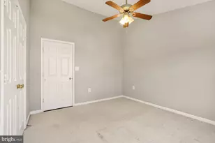 13038 Cabin Creek Rd, Herndon, VA 20171 - Photo 19