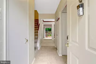 11955 Artery Dr, Fairfax, VA 22030 - Photo 3