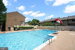2665 Glengyle Dr, Vienna, VA 22181 - Photo 35