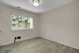 2665 Glengyle Dr, Vienna, VA 22181 - Photo 17