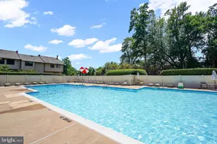 2665 Glengyle Dr, Vienna, VA 22181 - Photo 31