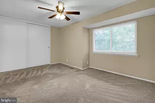 2665 Glengyle Dr, Vienna, VA 22181 - Photo 15