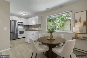 2665 Glengyle Dr, Vienna, VA 22181 - Photo 3