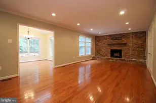 6065 Innisvale Dr, Fairfax Station, VA 22039 - Photo 5