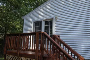 9201 Beachway Ln, Springfield, VA 22153 - Photo 15
