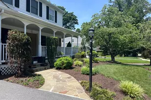 9201 Beachway Ln, Springfield, VA 22153 - Photo 3