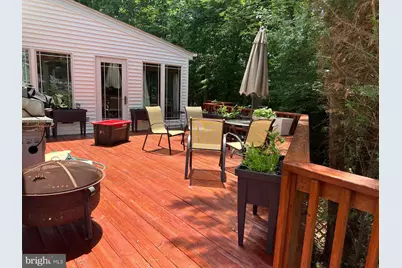 9201 Beachway Lane, Springfield, VA 22153 - Photo 11