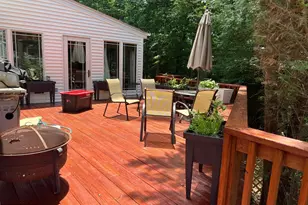 9201 Beachway Ln, Springfield, VA 22153 - Photo 11
