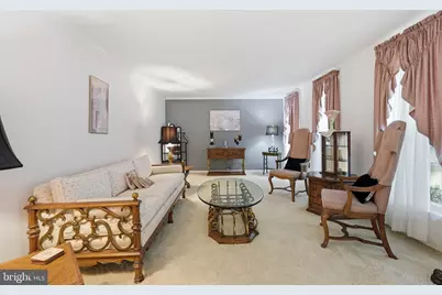 6121 Queens Brigade Court, Fairfax, VA 22030 - Photo 7