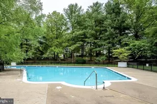 3101 S Manchester St, Falls Church, VA 22044 - Photo 23