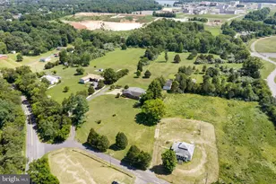 14917 Compton Rd, Centreville, VA 20121 - Photo 57