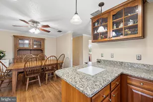 14917 Compton Rd, Centreville, VA 20121 - Photo 7
