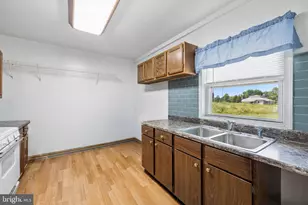 14917 Compton Rd, Centreville, VA 20121 - Photo 39