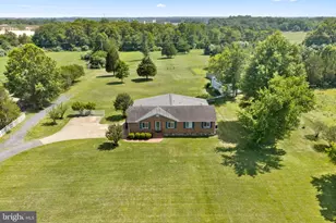 14917 Compton Rd, Centreville, VA 20121 - Photo 1