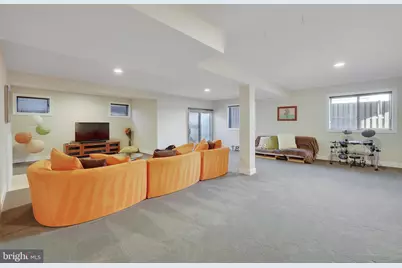5922 Chesterbrook Road, McLean, VA 22101 - Photo 67