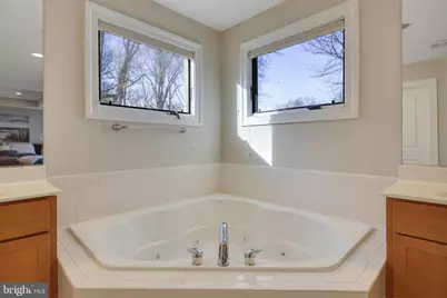 5922 Chesterbrook Road, McLean, VA 22101 - Photo 51