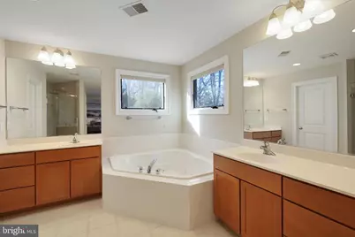 5922 Chesterbrook Road, McLean, VA 22101 - Photo 49