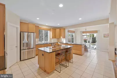 5922 Chesterbrook Road, McLean, VA 22101 - Photo 27