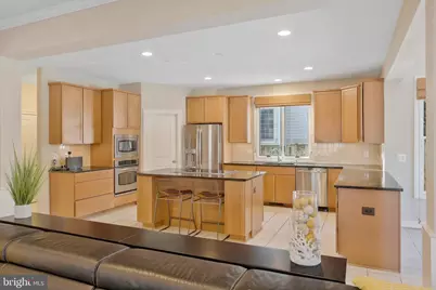 5922 Chesterbrook Road, McLean, VA 22101 - Photo 31