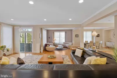 5922 Chesterbrook Road, McLean, VA 22101 - Photo 23