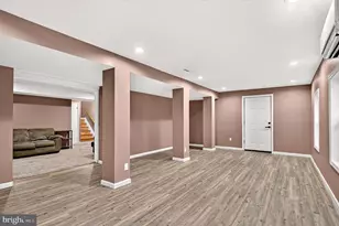 7920 Freehollow Dr, Falls Church, VA 22042 - Photo 31