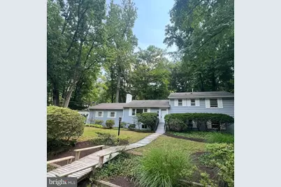 6501 Lakeview Drive, Falls Church, VA 22041 - Photo 1