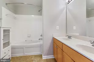 4455 Beacon Grove Cir, Fairfax, VA 22033 - Photo 21