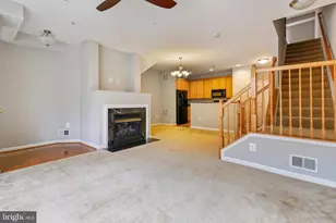 4455 Beacon Grove Cir, Fairfax, VA 22033 - Photo 3