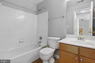 4455 Beacon Grove Cir, Fairfax, VA 22033 - Photo 15