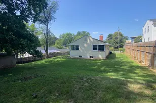 3137 Graham Rd, Falls Church, VA 22042 - Photo 7